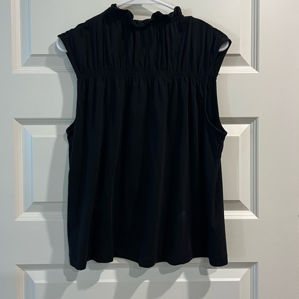 Sanctuary Black Sleeveless Blouse